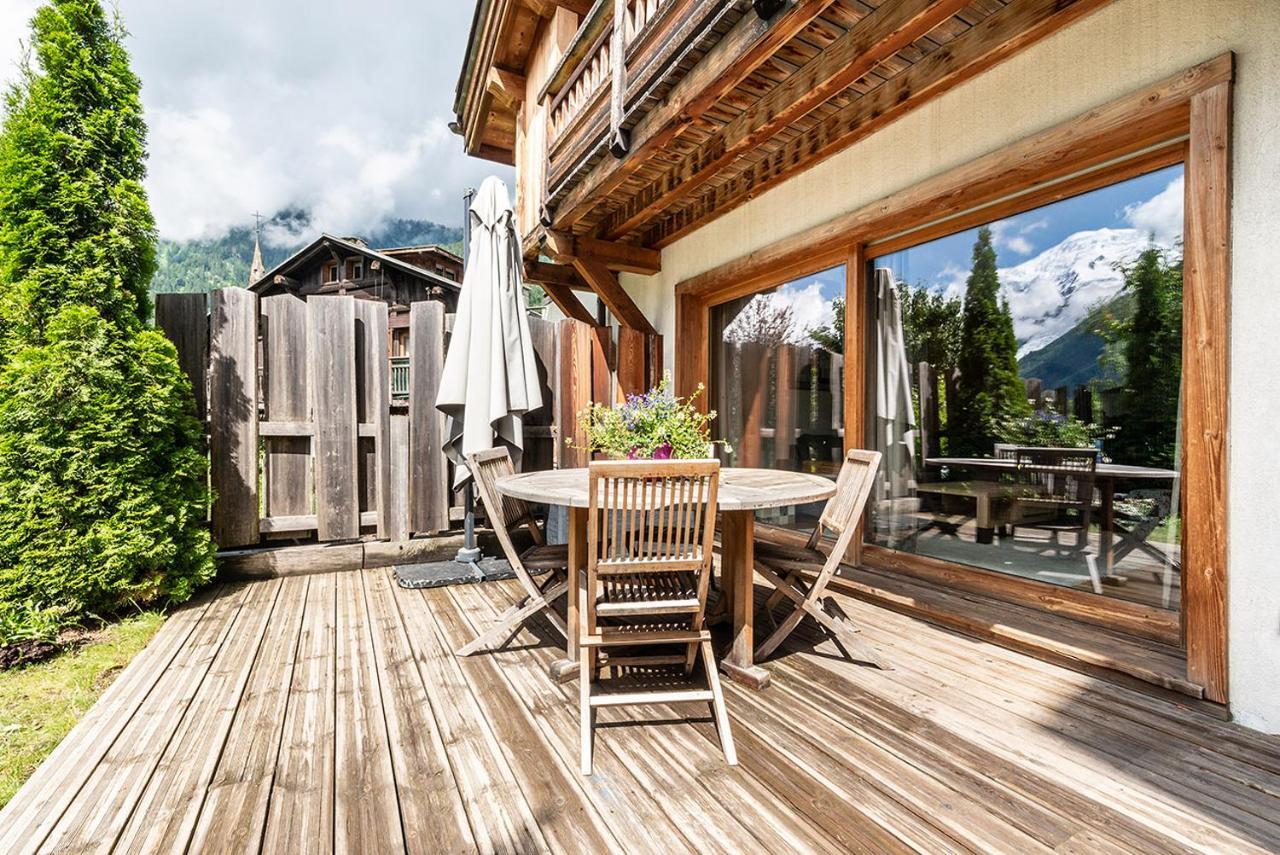 Eden Hotel, Apartments And Chalet Chamonix Les Praz Экстерьер фото