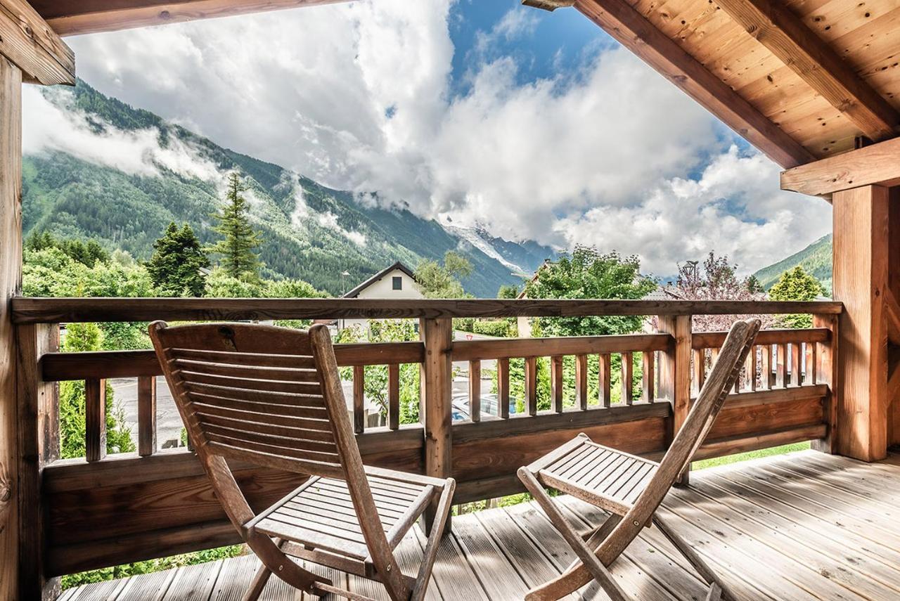 Eden Hotel, Apartments And Chalet Chamonix Les Praz Экстерьер фото